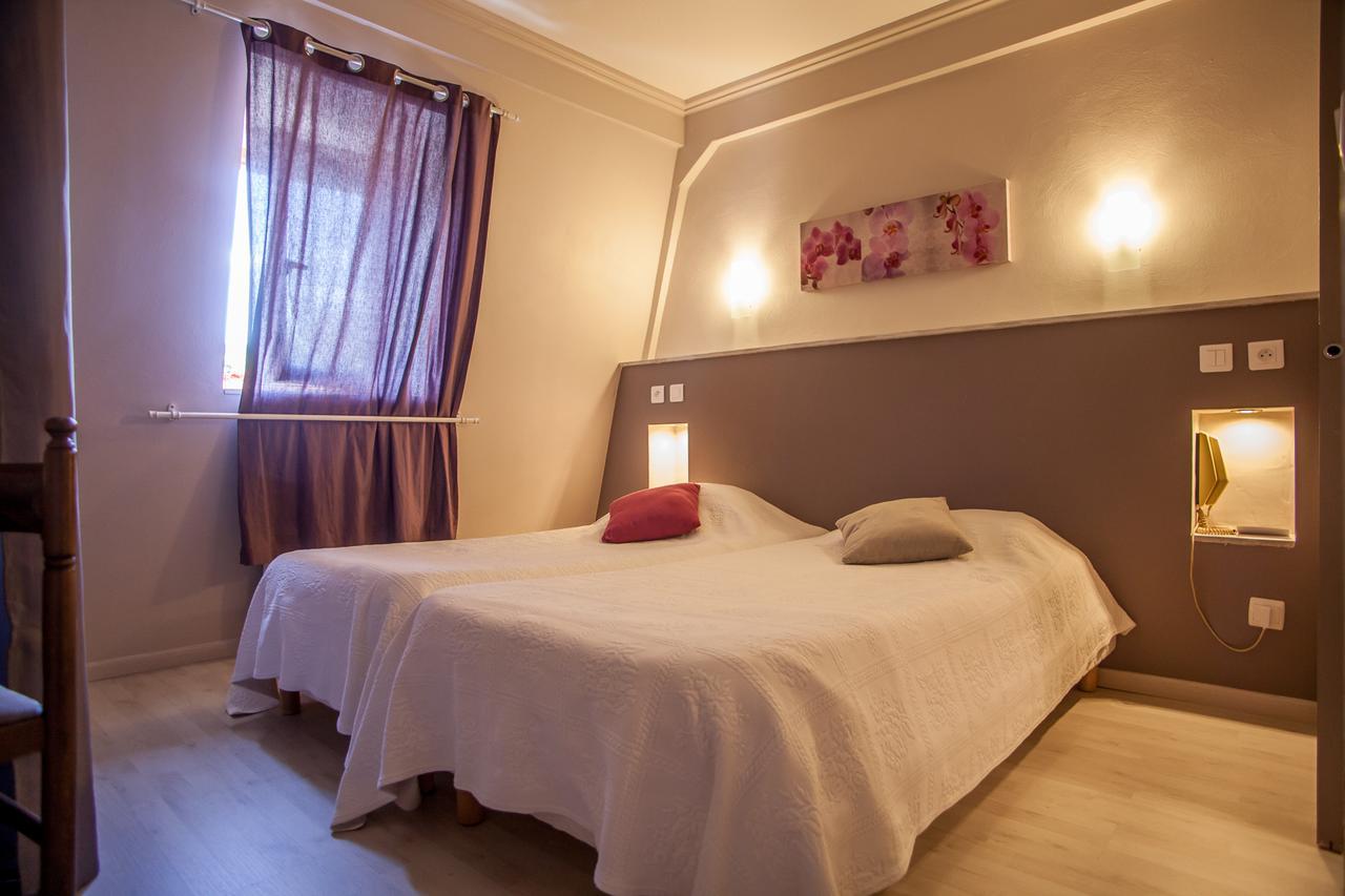 Logis Hotels - Auberge De L'Ile - Hotel 3 Etoiles Et Restaurant Creysse  외부 사진