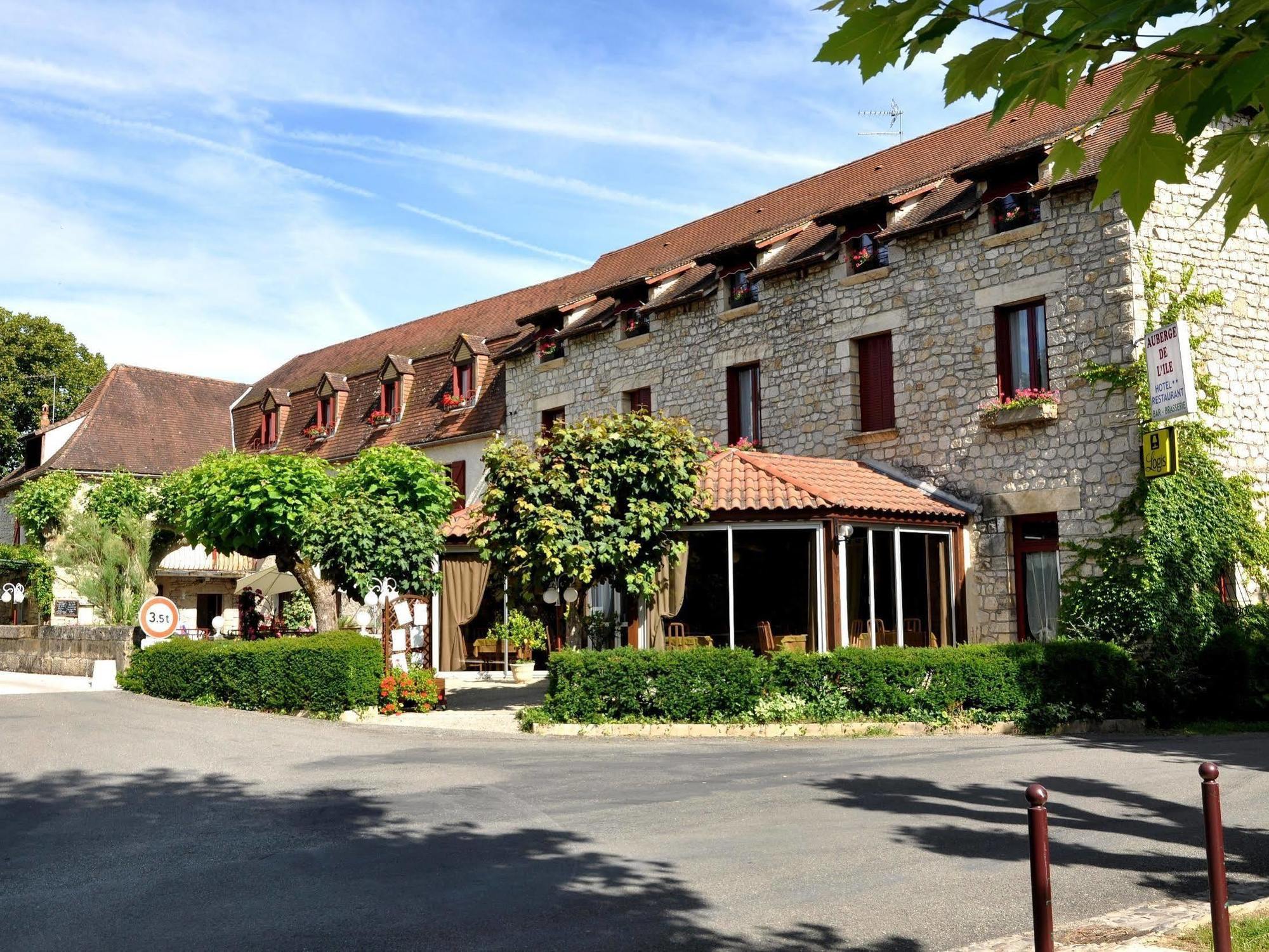 Logis Hotels - Auberge De L'Ile - Hotel 3 Etoiles Et Restaurant Creysse  외부 사진